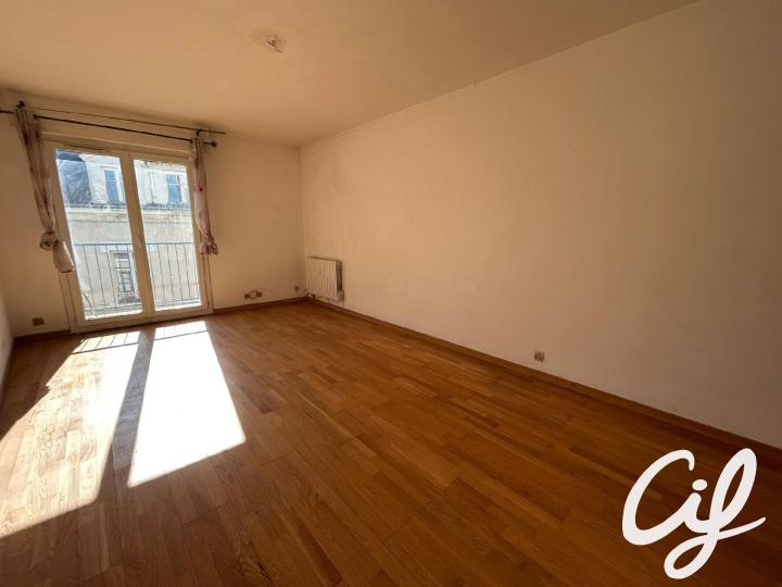 Appartement_T3_Nantes_Canclaux_-_Procé_-_Zola_00030-0020-42691.jpg