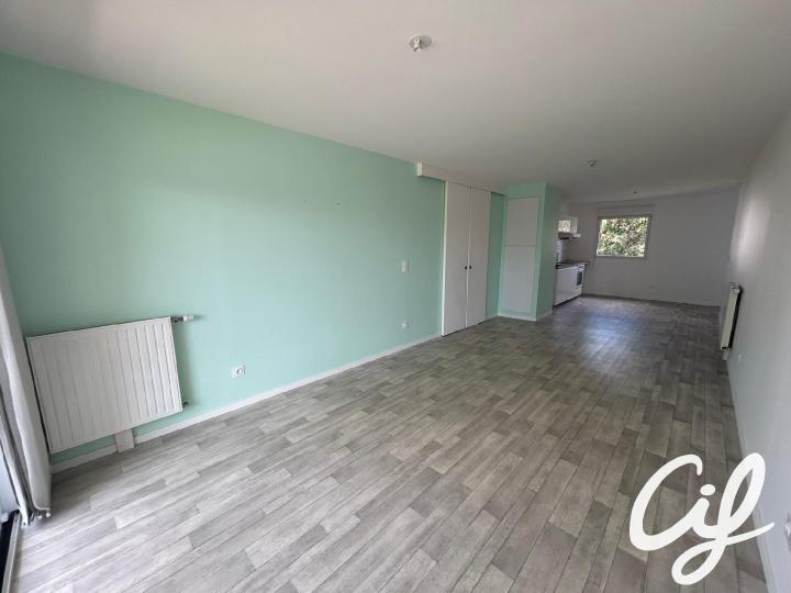 Appartement_T3_Nantes_Centre_ville_A1073-010-41206.jpg