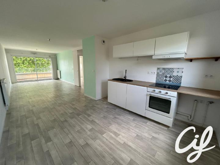 Appartement_T3_Nantes_Centre_ville_A1073-010-41211.jpg