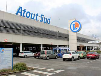 Programme_immobilier_neuf_reze_iris_Commerce.jpg