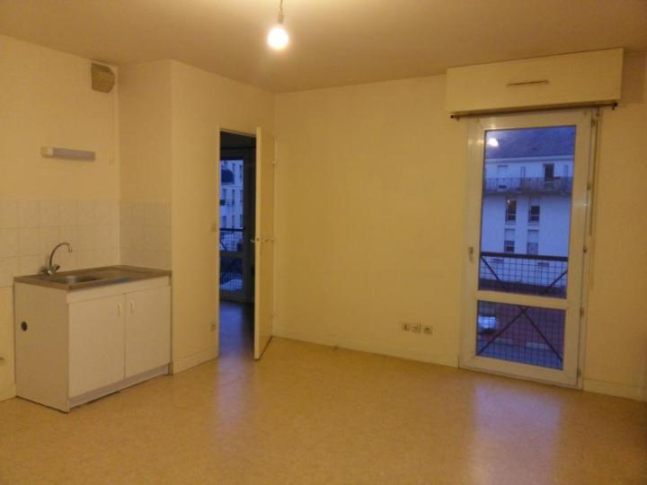 Appartement_T1B_Nantes_Centre_ville_01552-0250-24259.jpg