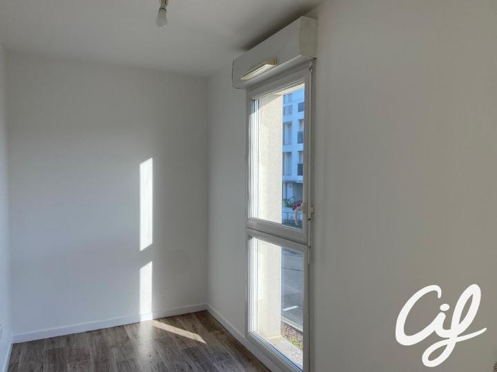 Appartement_T1B_Saint_Herblain_649-01-43104.jpg