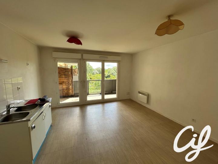 Appartement_T1_La_Roche-Sur-Yon_186-021-43228.jpg