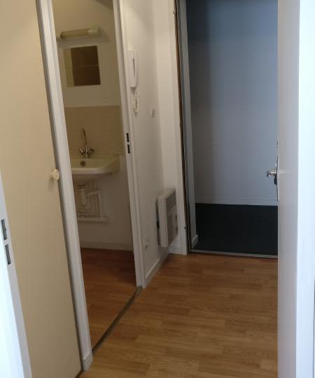 Appartement_T1_Nantes_Centre_ville_01562-0458-27162.jpg