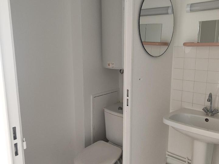 Appartement_T1_Nantes_Centre_ville_01580-0055-43333.jpg