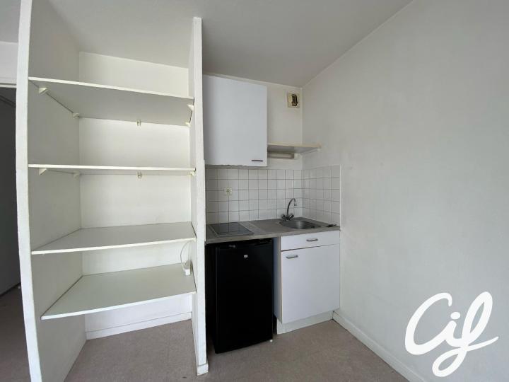 Appartement_T1_Nantes_Centre_ville_DIF00036-0059-41374.jpg