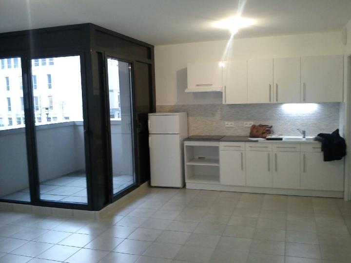 Appartement_T2_Nantes_Ile_de_Nantes_841-A15-47-31601.jpg