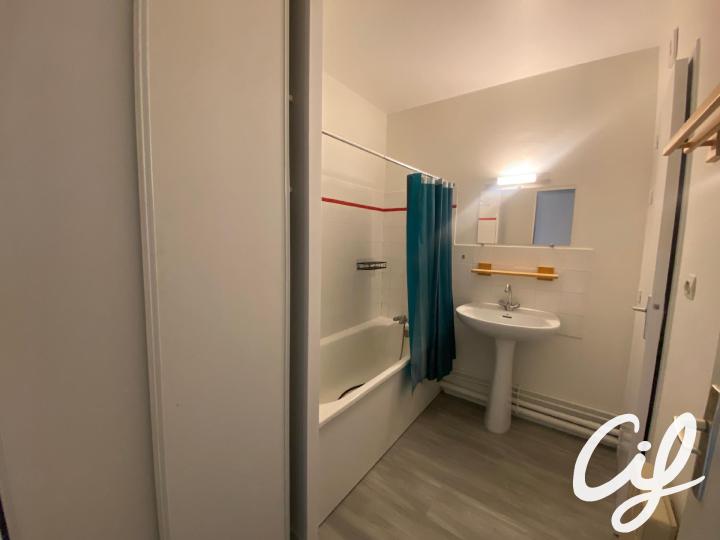Appartement_T2_Nantes_Pont_du_Cens_-_Petit_Port_01589-0039-43400.jpg