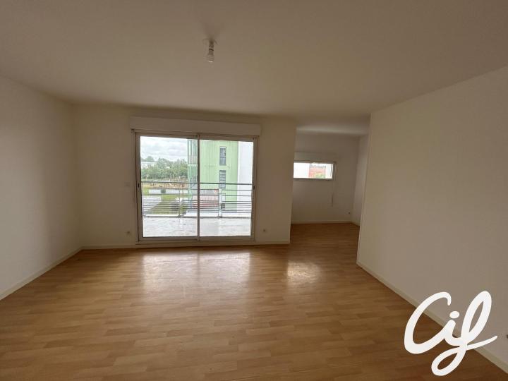 Appartement_T3_La_Roche-Sur-Yon_L0002-87_-_A25-43083.jpg