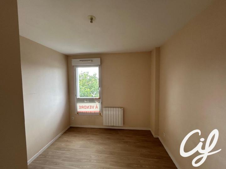 Appartement_T3_La_Roche-Sur-Yon_L0002-87_-_A25-43085.jpg
