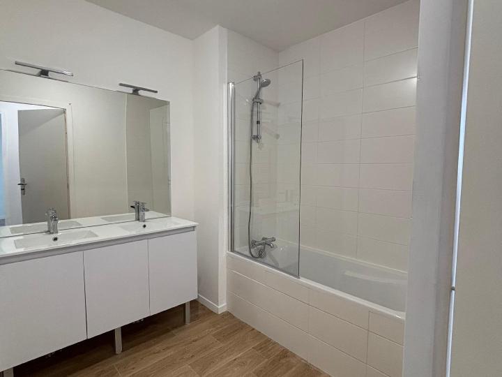 Appartement_T4_La_Chapelle_Sur_Erdre_1787-118-42732.jpg