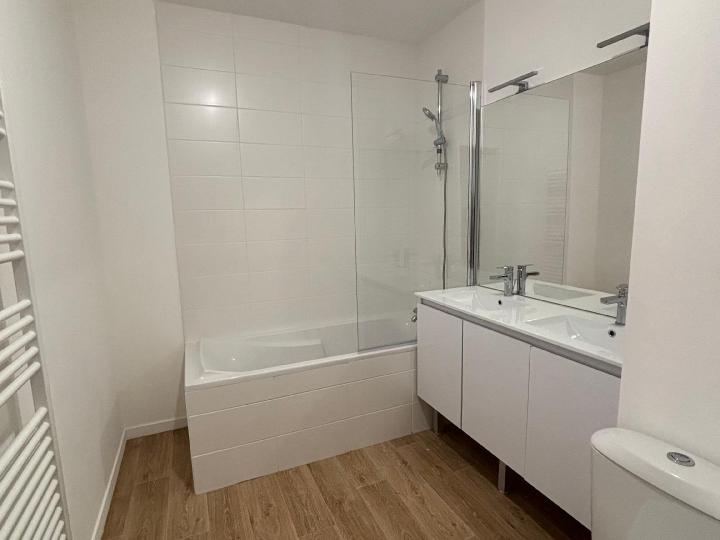 Appartement_T4_La_Chapelle_Sur_Erdre_1787-119-42739.jpg