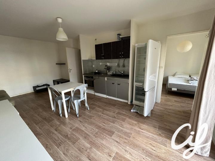 Appartement_T1B_Nantes_Centre_ville_01562-0402-43364.jpg