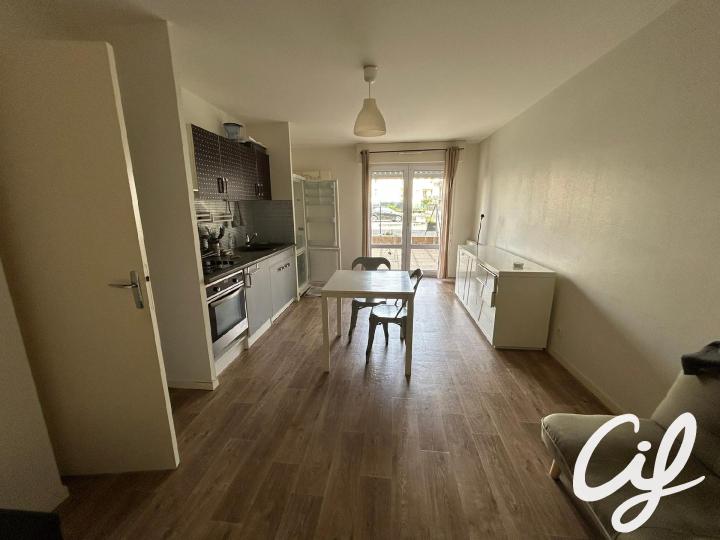 Appartement_T1B_Nantes_Centre_ville_01562-0402-43365.jpg