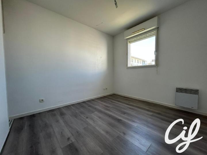 Appartement_T1B_Nantes_Centre_ville_6QM-24B-43348.jpg
