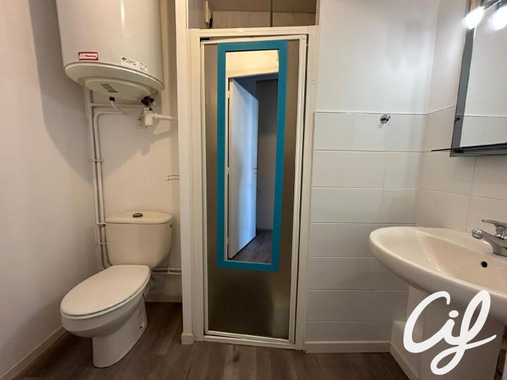 Appartement_T1B_Nantes_Centre_ville_6QM-24B-43351.jpg