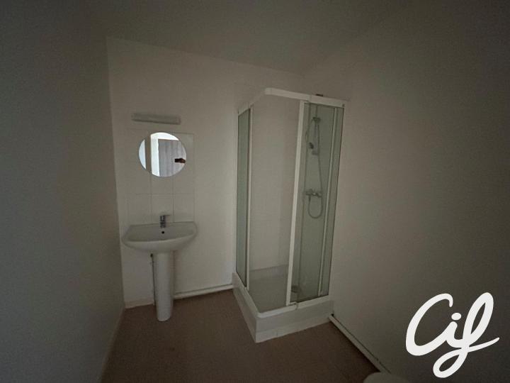 Appartement_T1_La_Roche-Sur-Yon_186-021-43229.jpg