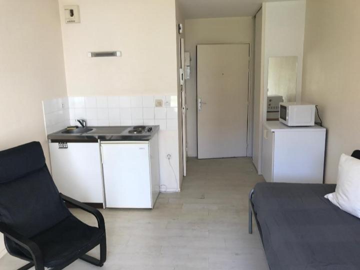 Appartement_T1_Nantes_Centre_ville_01561-0205-32461.jpg