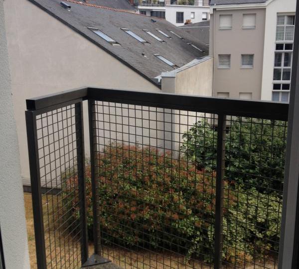Appartement_T1_Nantes_Centre_ville_01570-0330-24981.jpg
