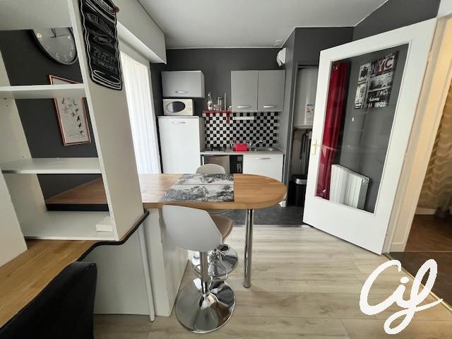 Appartement_T1_Nantes_Hauts_Pavés_-_St-Félix_DIF0608-231-38602.jpg