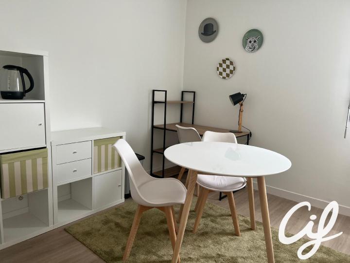 Appartement_T1_Nantes_Ile_de_Nantes_915-A09-35975.jpg