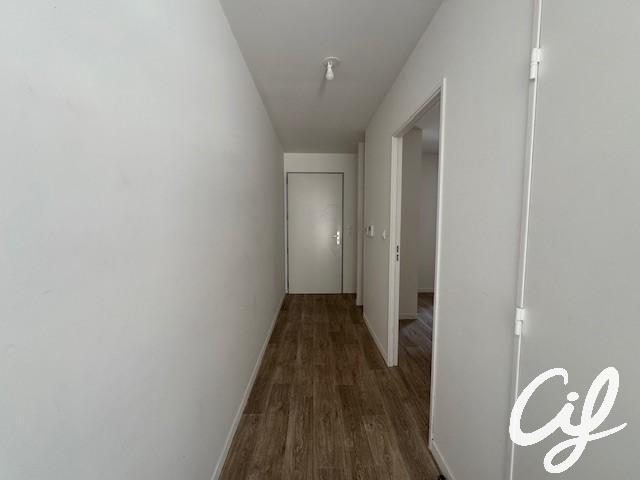Appartement_T2_Bouguenais_1211-05-40889.jpg