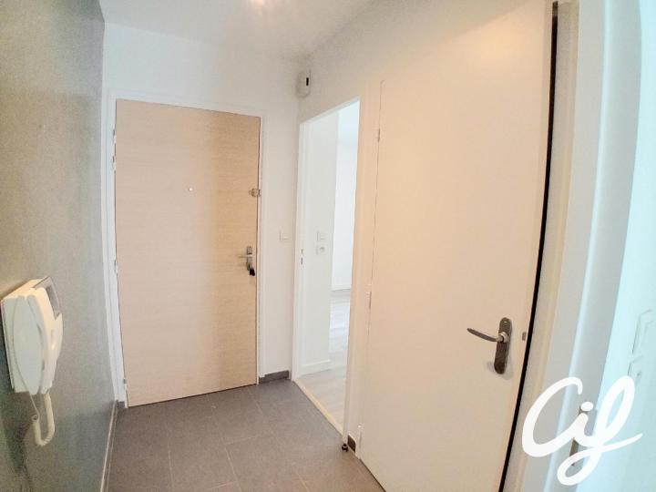 Appartement_T2_La_Chapelle_Sur_Erdre_572-4-39894.jpg