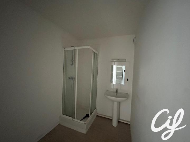 Appartement_T2_La_Roche-Sur-Yon_186-025-43098.jpg