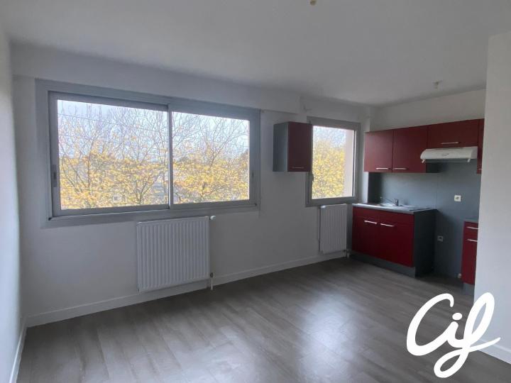 Appartement_T2_Nantes_Hauts_Pavés_-_St-Félix_DIF1919-051-43577.jpg