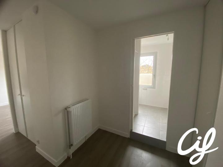 Appartement_T2_Nantes_Hauts_Pavés_-_St-Félix_DIF1919-051-43579.jpg