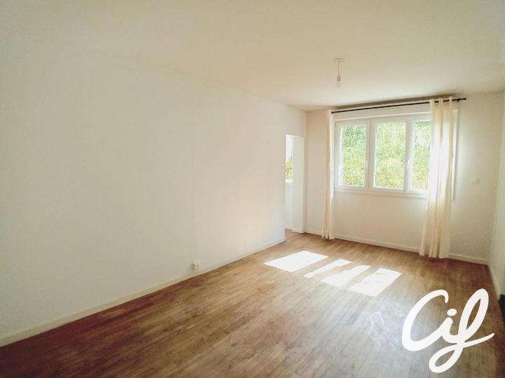 Appartement_T2_Nantes_Pont_du_Cens_-_Petit_Port_DIF2021-50-41077.jpg
