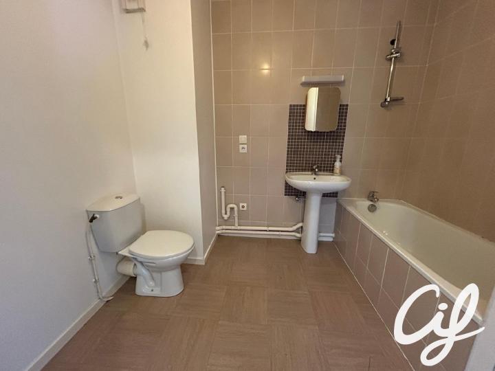 Appartement_T2_Saint_Herblain_618-31-43295.jpg