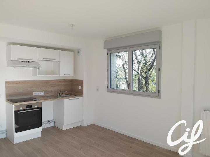 Appartement_T3_La_Chapelle_Sur_Erdre_1787-112-43201.jpg