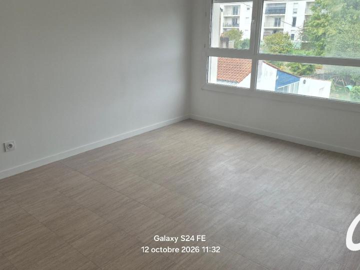 Appartement_T3_La_Roche-Sur-Yon_186-052-44261.jpg