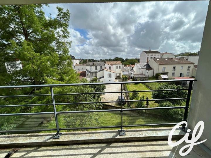 Appartement_T3_La_Roche-Sur-Yon_519-2.15B-43088.jpg