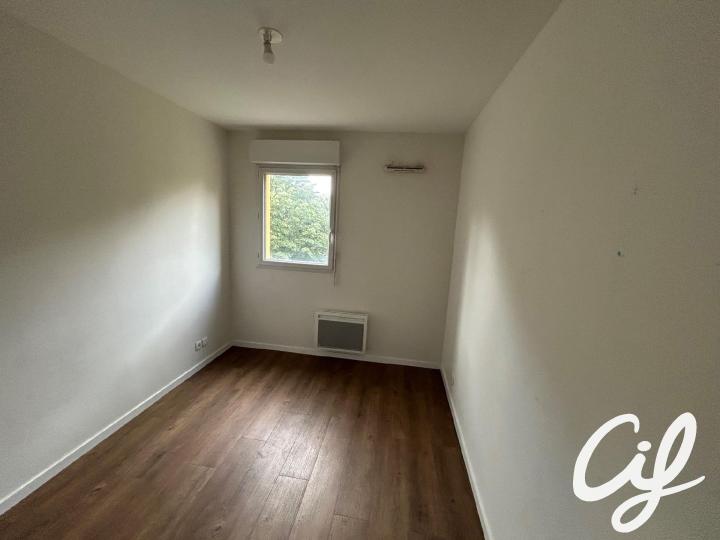 Appartement_T3_La_Roche-Sur-Yon_L0003-A22-43819.jpg