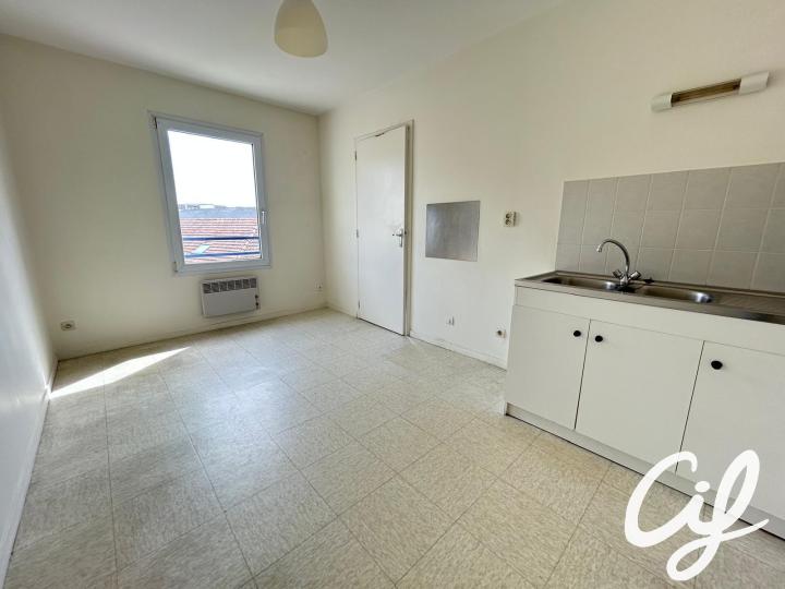 Appartement_T3_Nantes_Centre_ville_01562-0414-42857.jpg