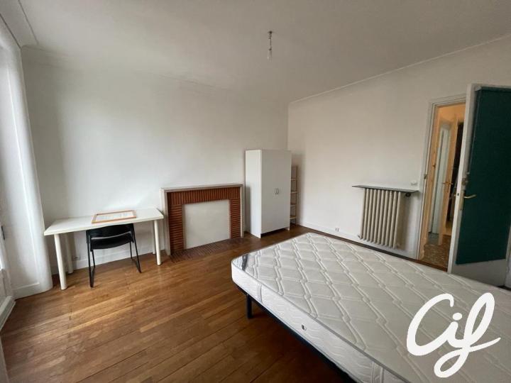 Appartement_T3_Nantes_Centre_ville_DIF0113-9020-40455.jpg