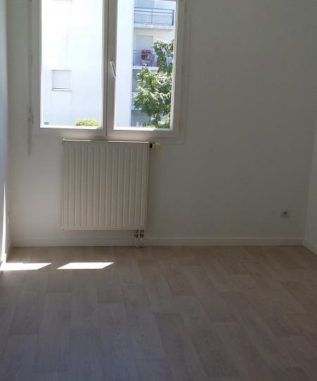 Appartement_T3_Nantes_Ile_de_Nantes_682-0115-27022.jpg