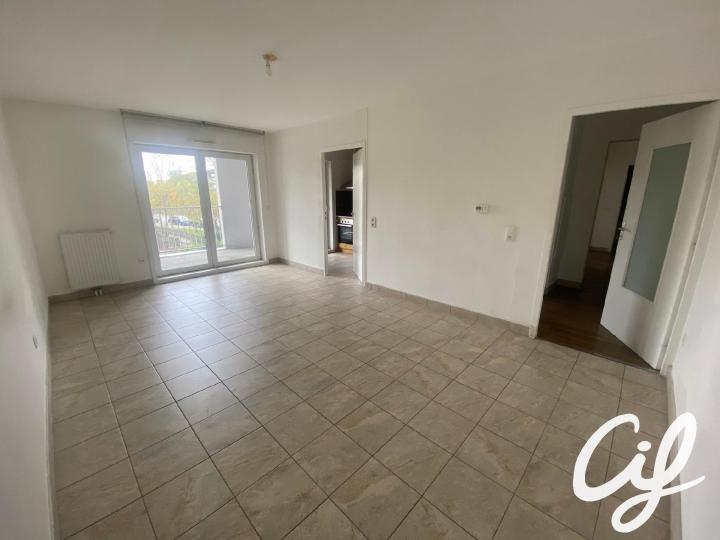 Appartement_T3_Nantes_Ile_de_Nantes_841-A13-45-39335.jpg