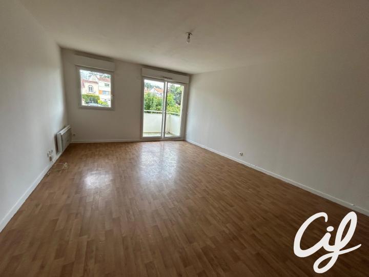 Appartement_T4_La_Roche-Sur-Yon_L0003-A15-43414.jpg