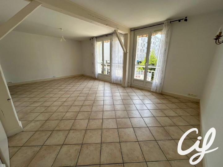 Appartement_T5_Reze_DIF2017-1301-41069.jpg